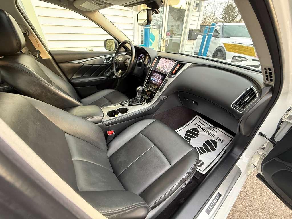 Infiniti Q50 3.0t Premium AWD 2017
