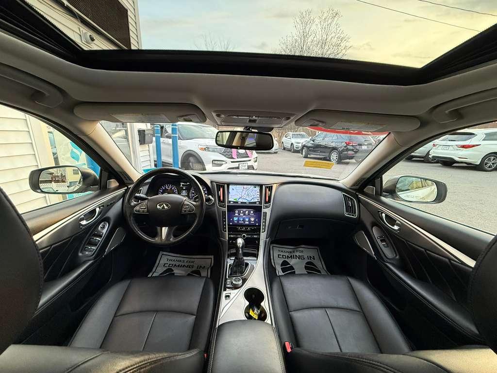 Infiniti Q50 3.0t Premium AWD 2017