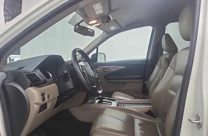 Honda Ridgeline RTL-T 4x4 Crew Cab 5.3' Bed 2017