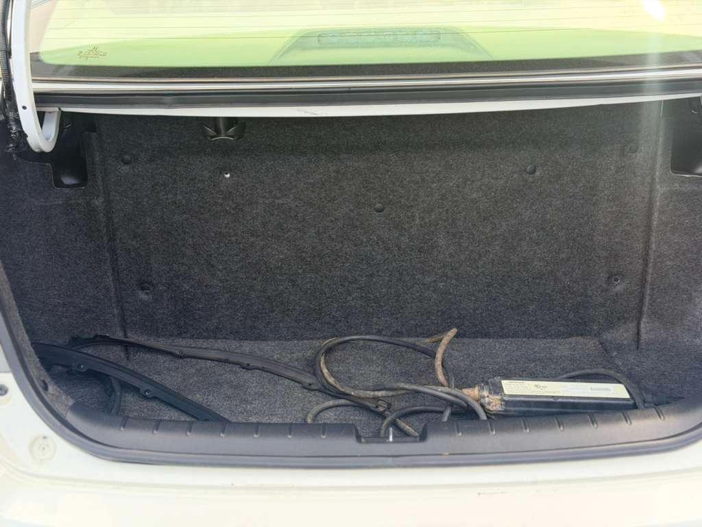 Honda Accord Plug-in Hybrid 4dr Sdn 2014