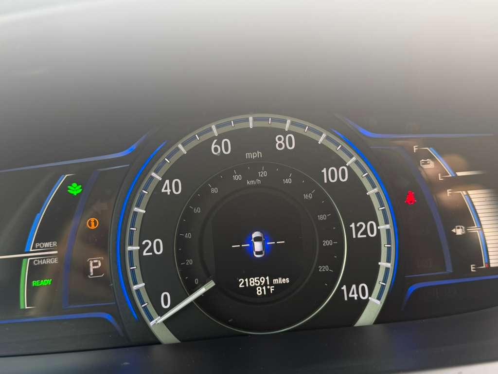 Honda Accord Plug-in Hybrid 4dr Sdn 2014