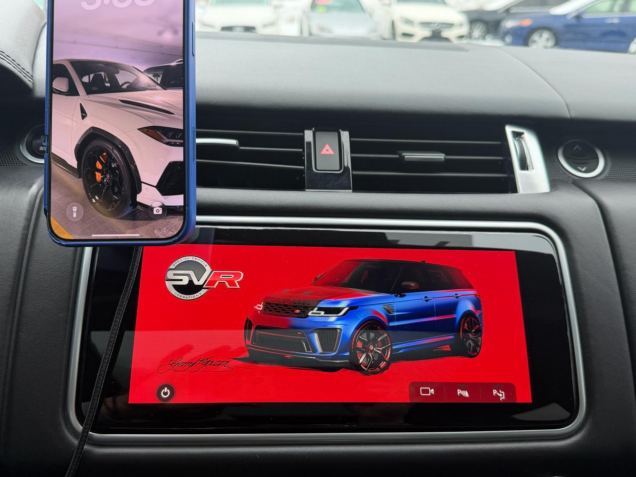 Land Rover Range Rover Sport V8 Supercharged SVR 2020