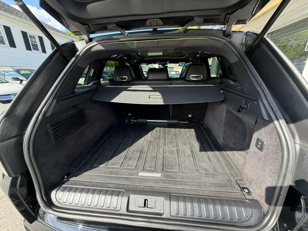 Land Rover Range Rover Sport V8 Supercharged SVR 2020