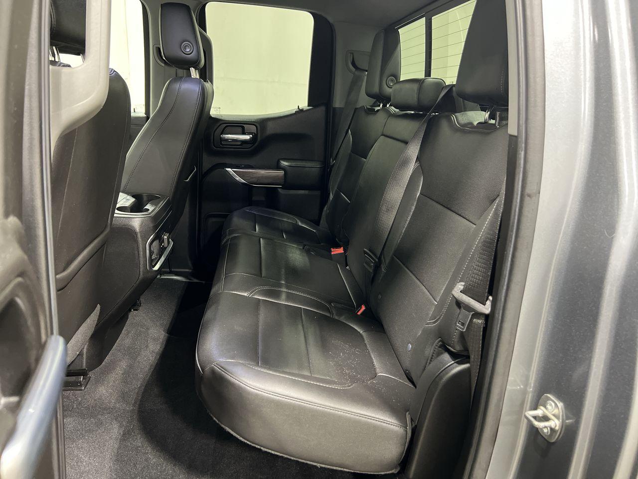 Chevrolet Silverado 1500 4WD Double Cab 147" LTZ 2020