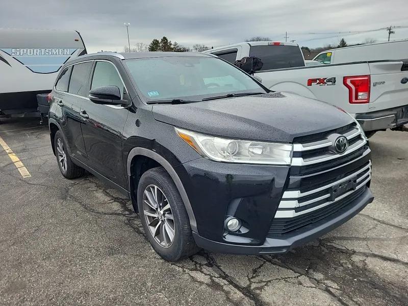 Toyota Highlander XLE V6 AWD (Natl) 2019