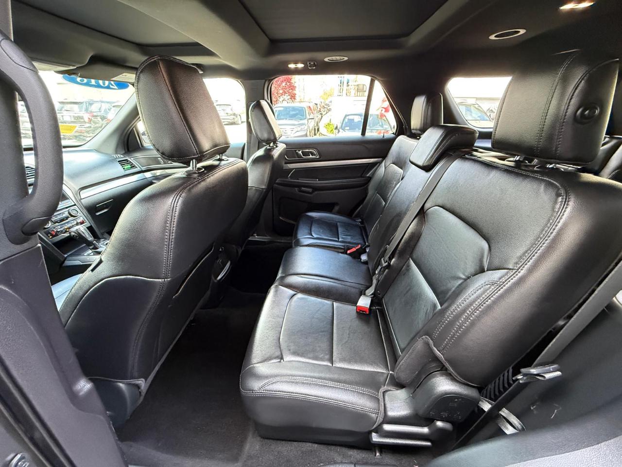 Ford Explorer XLT 4WD 2018