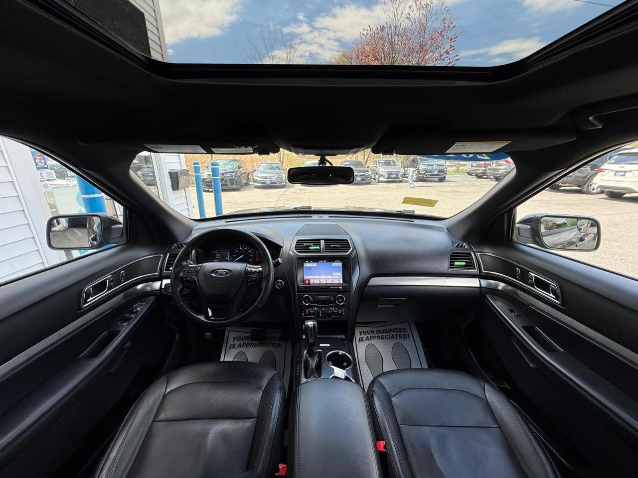 Ford Explorer XLT 4WD 2018