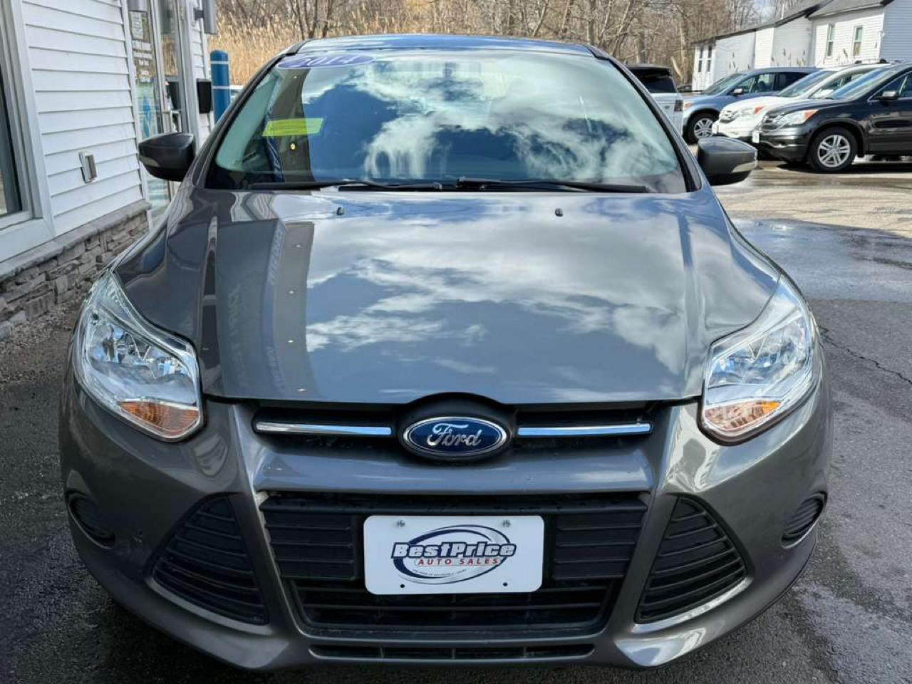 Ford Focus 4dr Sdn SE 2014