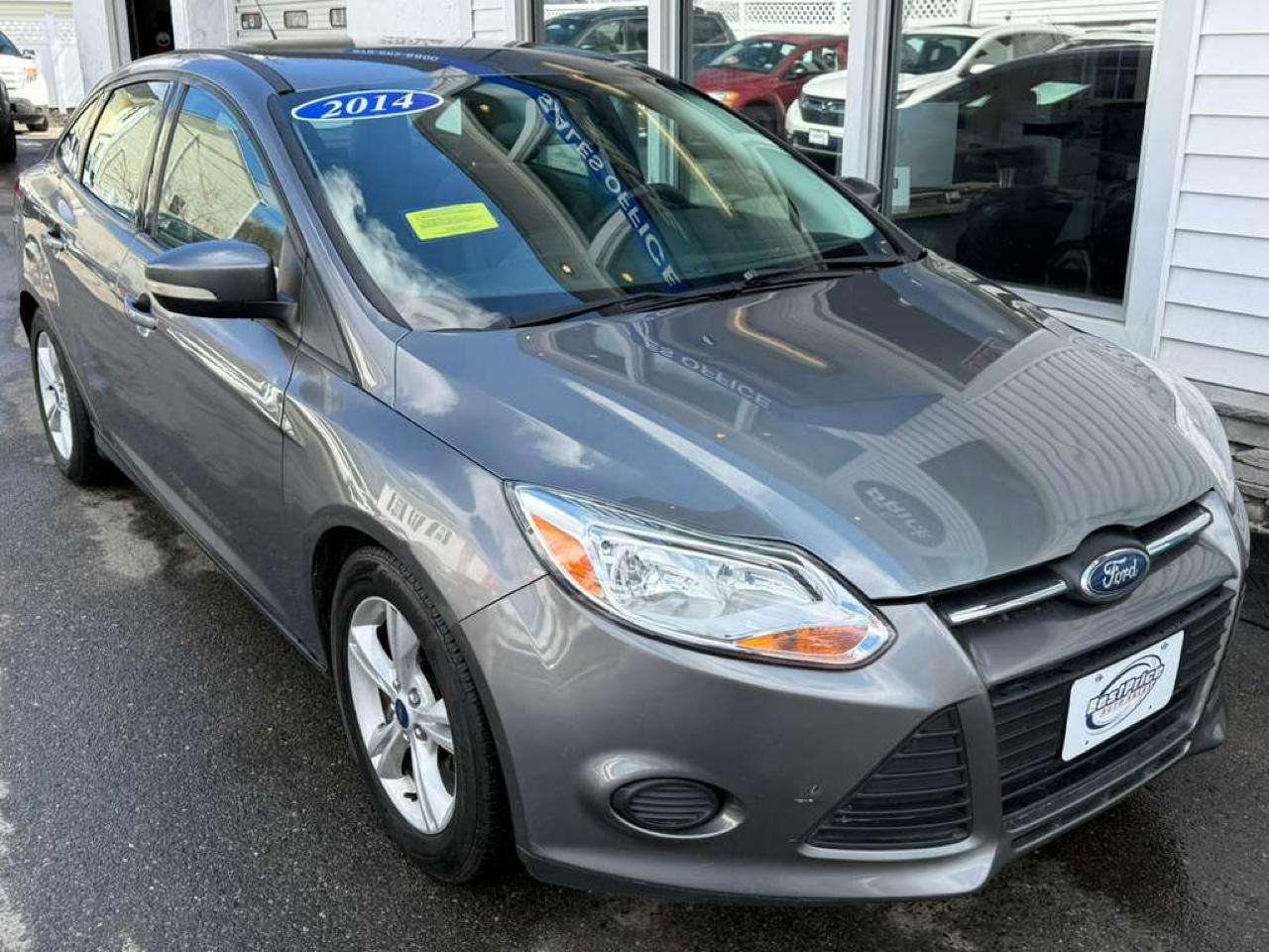 Ford Focus 4dr Sdn SE 2014