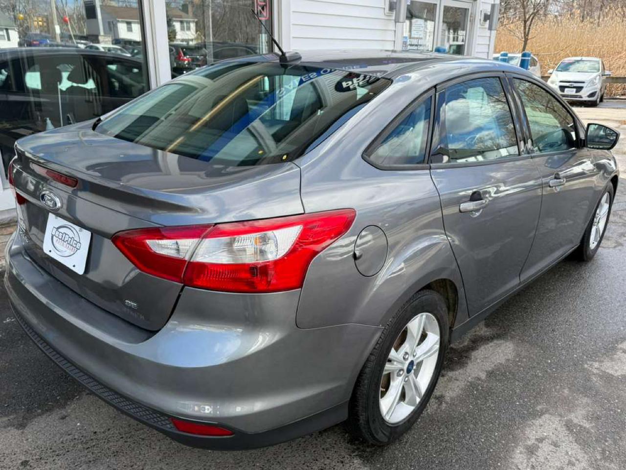 Ford Focus 4dr Sdn SE 2014