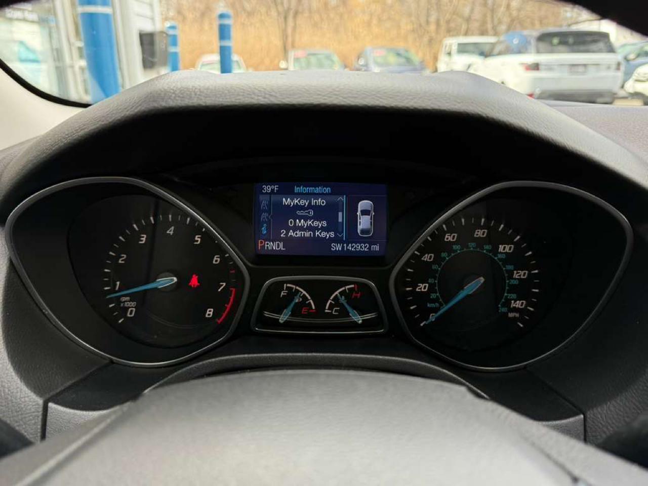 Ford Focus 4dr Sdn SE 2014