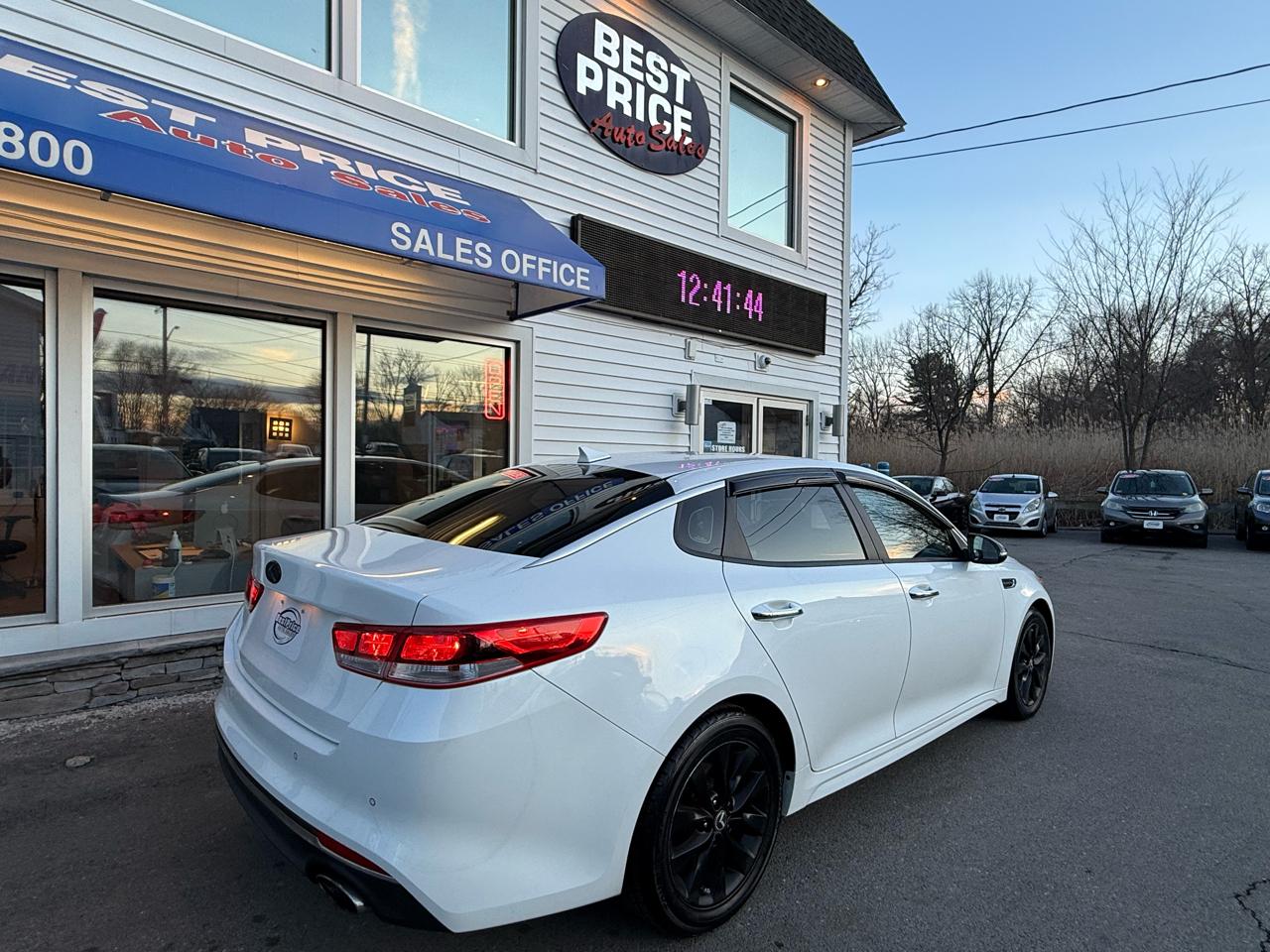 Kia Optima LX Auto 2018