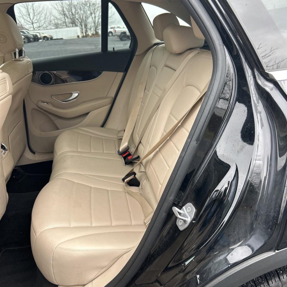 Mercedes-Benz GLC GLC 300 4MATIC SUV 2019