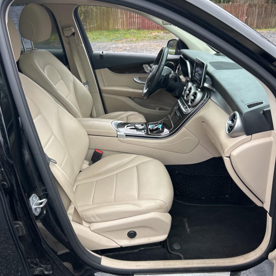 Mercedes-Benz GLC GLC 300 4MATIC SUV 2019