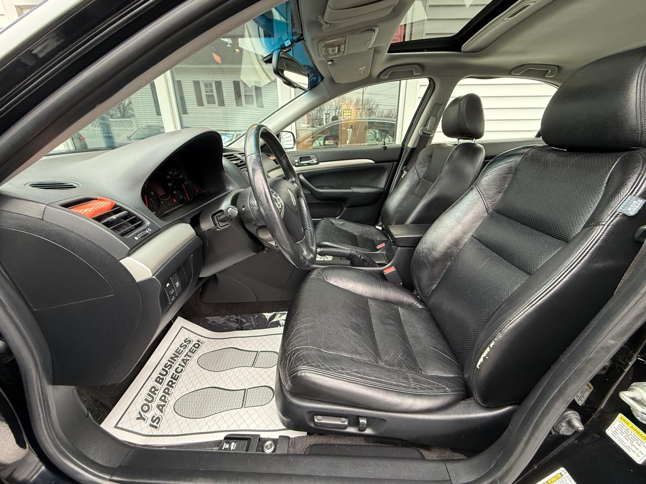 Acura TSX 4dr Sdn Auto Nav 2008