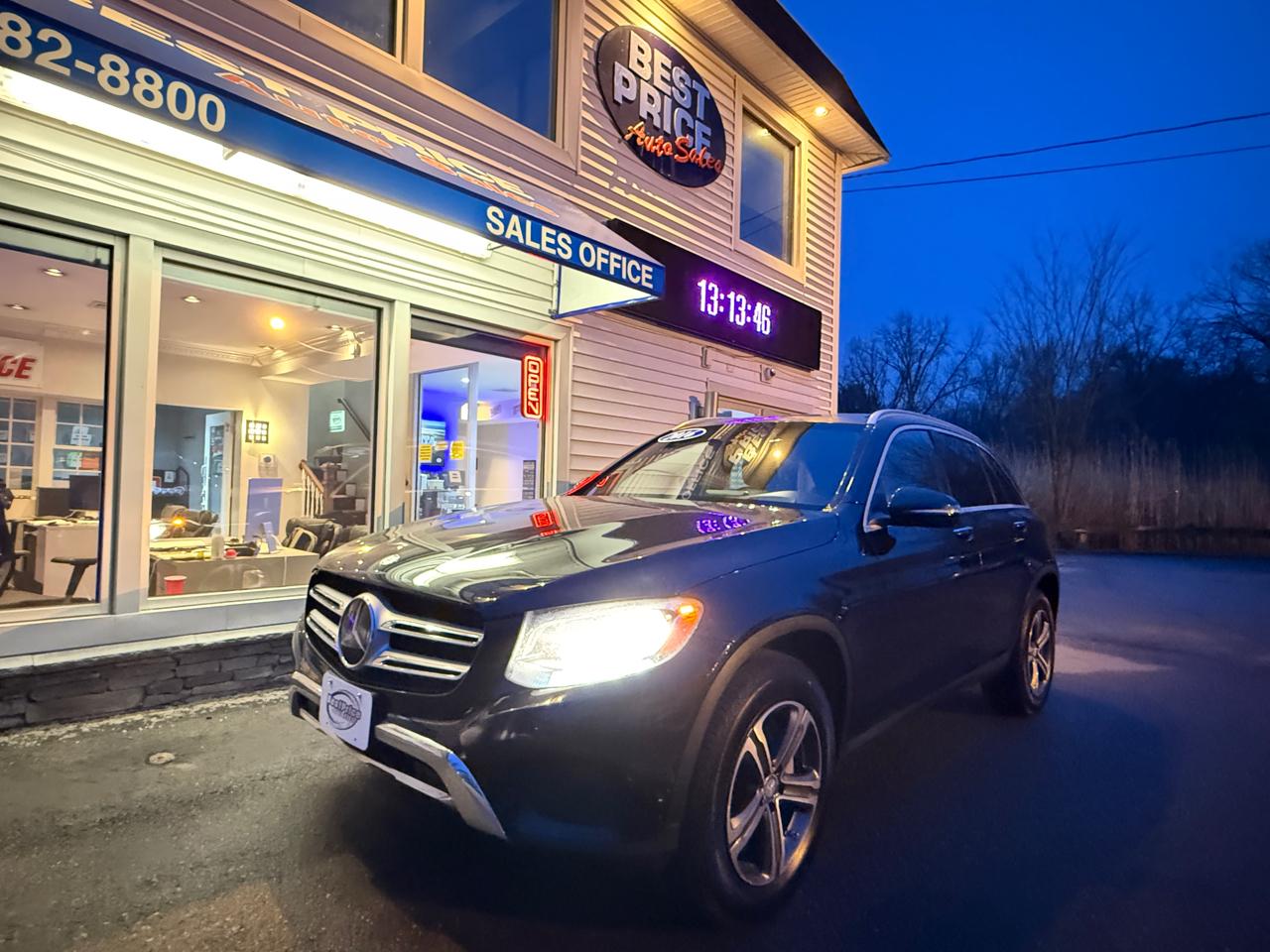 Mercedes-Benz GLC 4MATIC 4dr GLC 300 2016