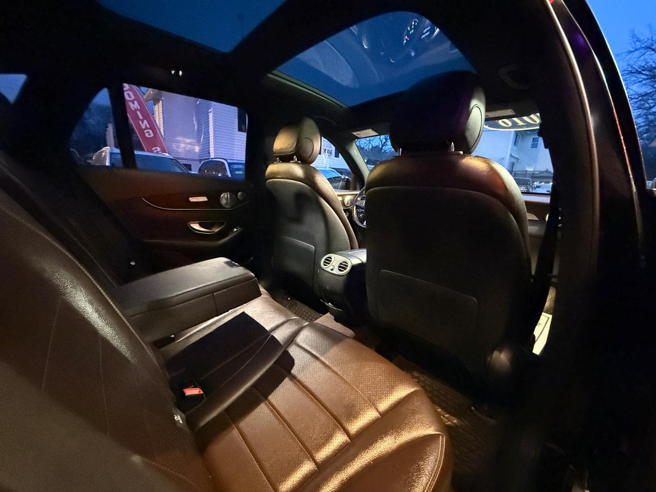 Mercedes-Benz GLC 4MATIC 4dr GLC 300 2016