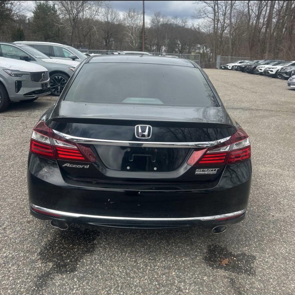 Honda Accord Sedan Sport SE CVT 2017