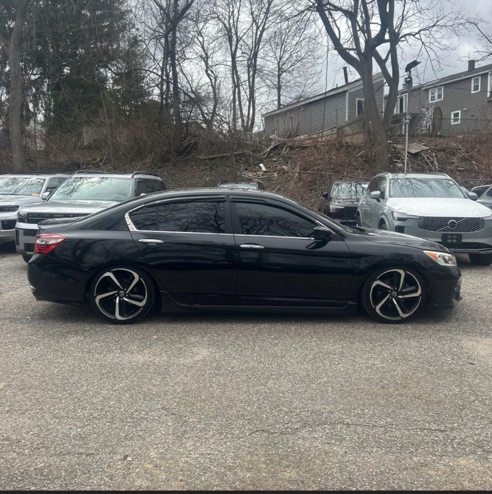 Honda Accord Sedan Sport SE CVT 2017