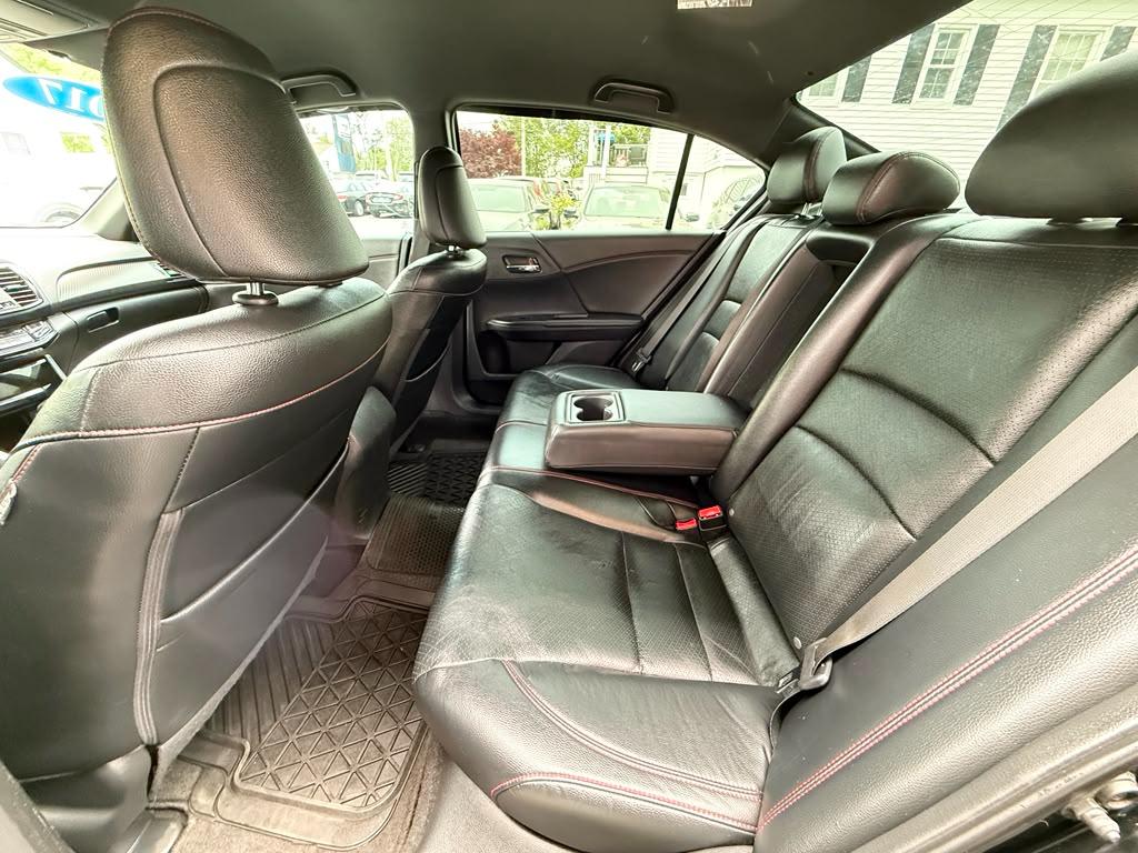 Honda Accord Sedan Sport SE CVT 2017