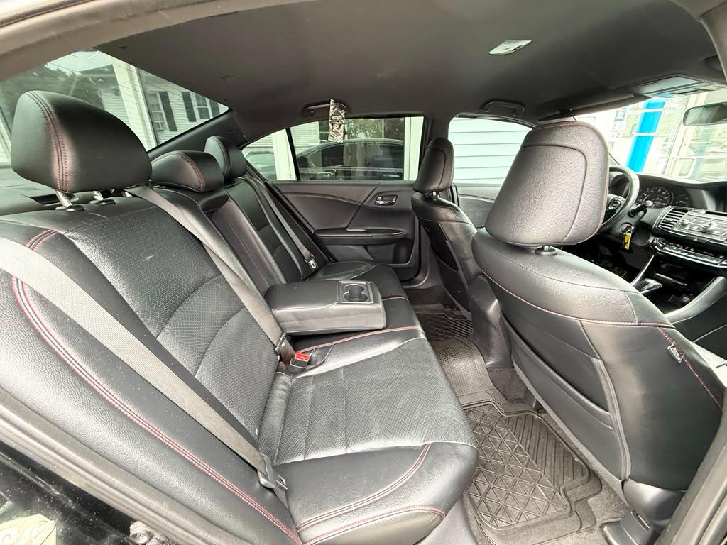 Honda Accord Sedan Sport SE CVT 2017