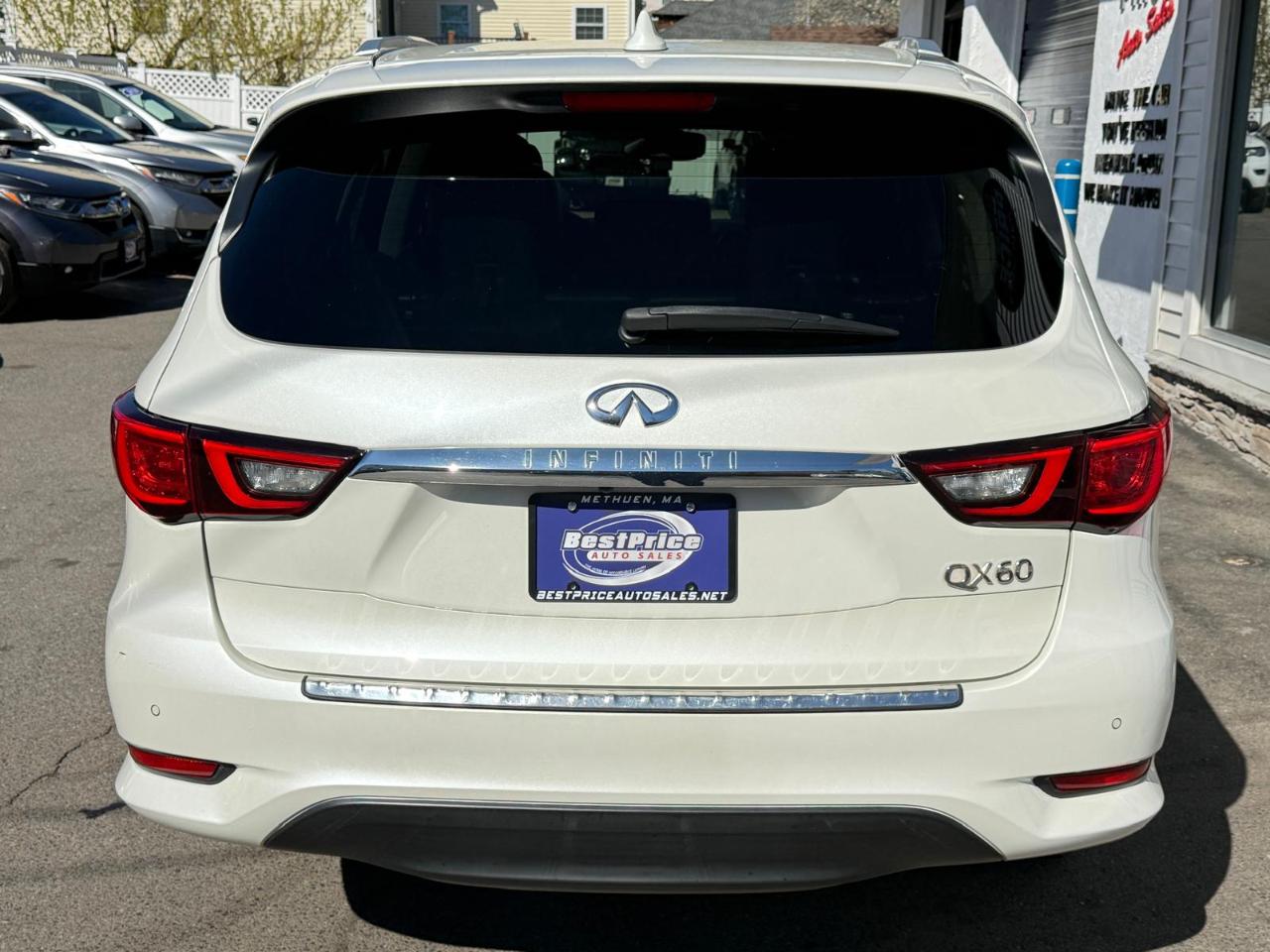 Infiniti QX60 LUXE AWD 2019