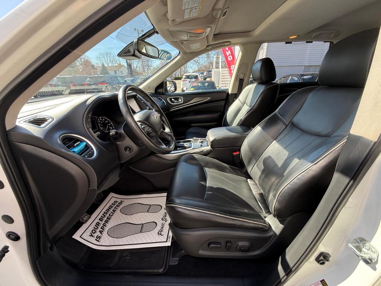Infiniti QX60 LUXE AWD 2019