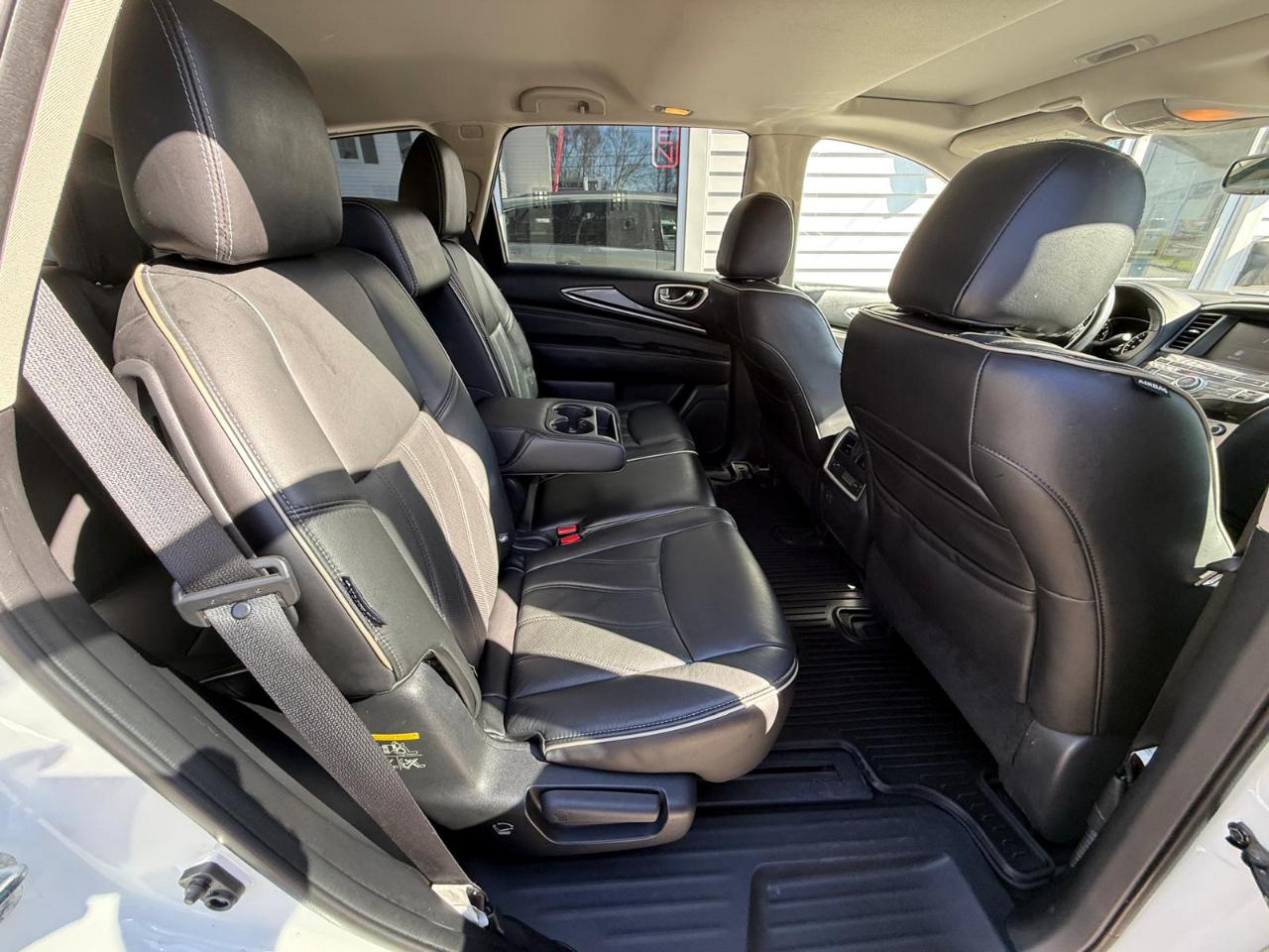 Infiniti QX60 LUXE AWD 2019