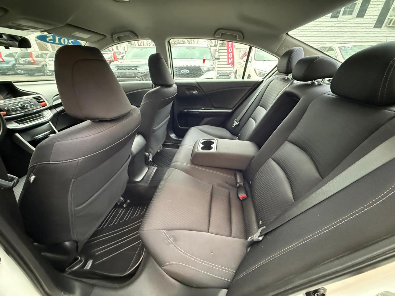 Honda Accord Sedan 4dr I4 CVT Sport 2015