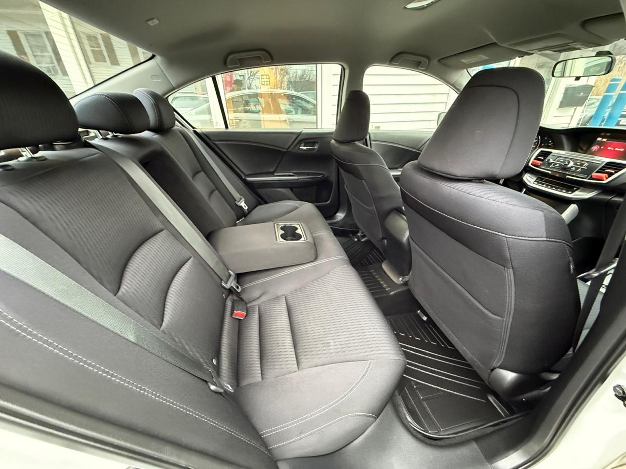 Honda Accord Sedan 4dr I4 CVT Sport 2015