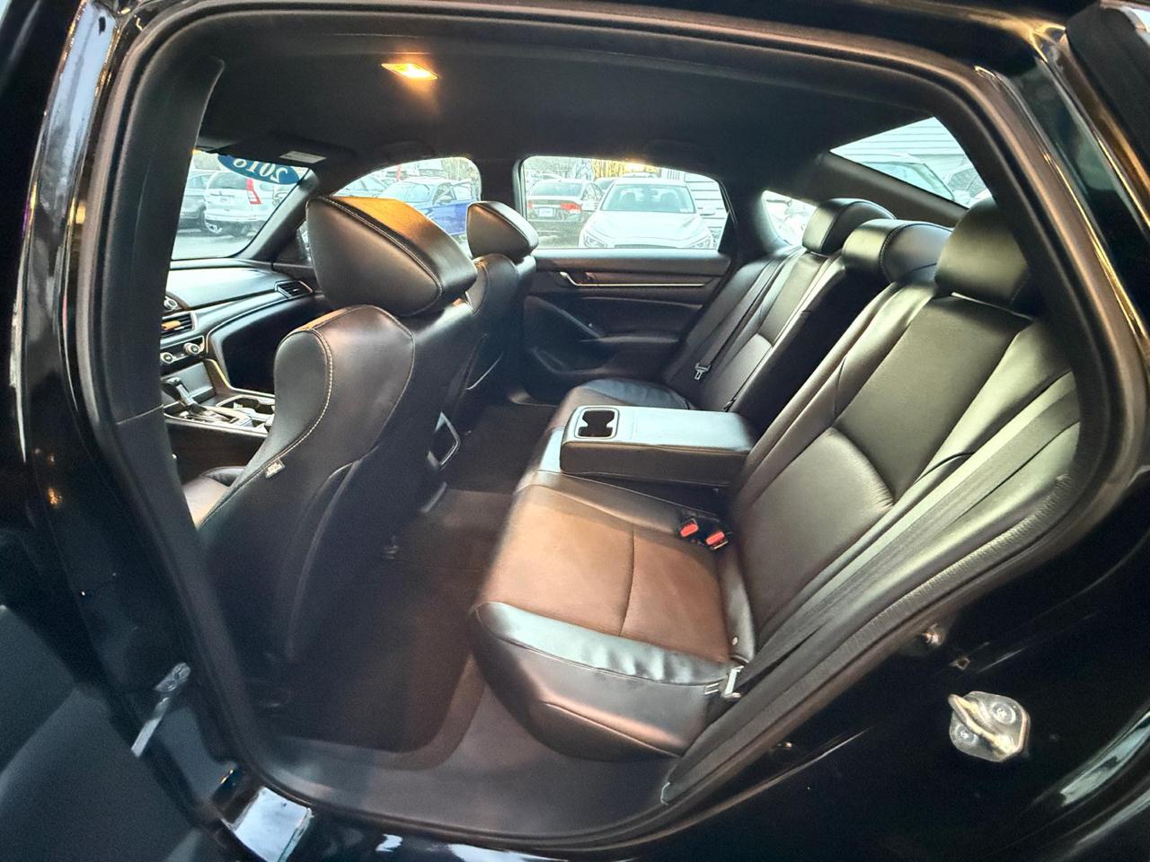 Honda Accord Sedan Sport 1.5T CVT 2018