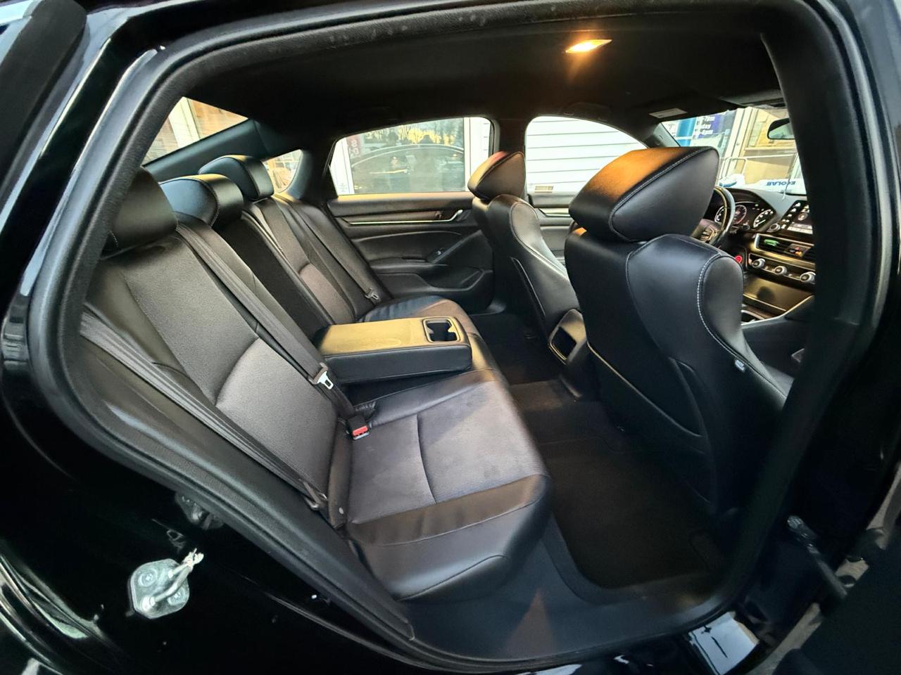 Honda Accord Sedan Sport 1.5T CVT 2018