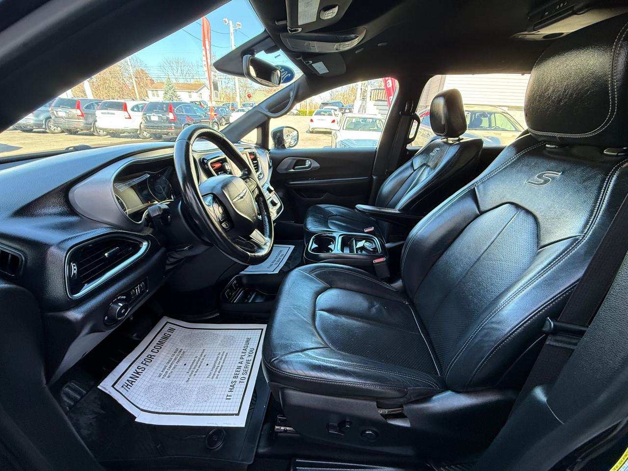 Chrysler Pacifica Touring L FWD 2019