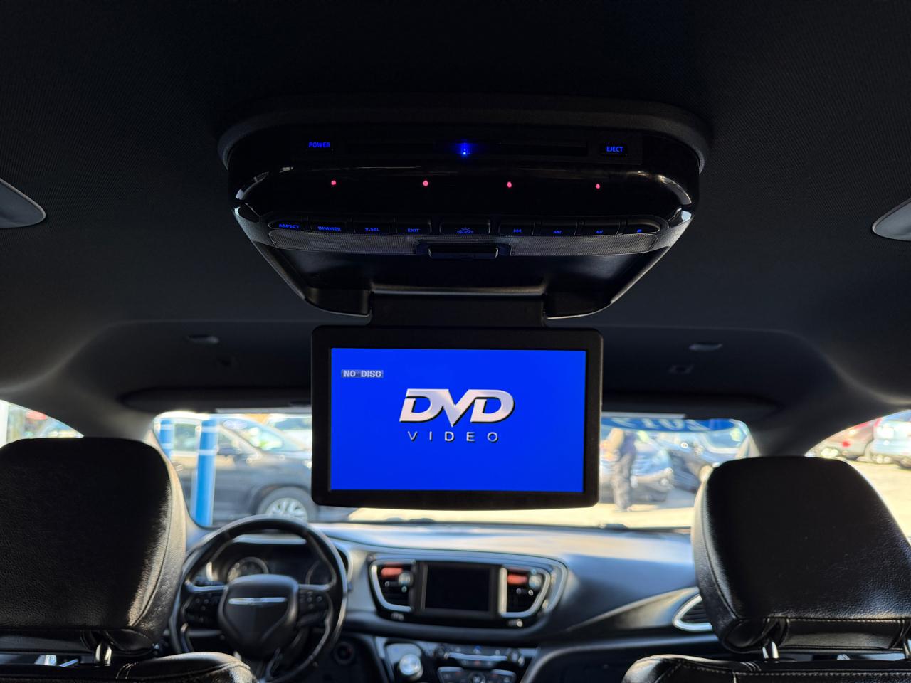 Chrysler Pacifica Touring L FWD 2019