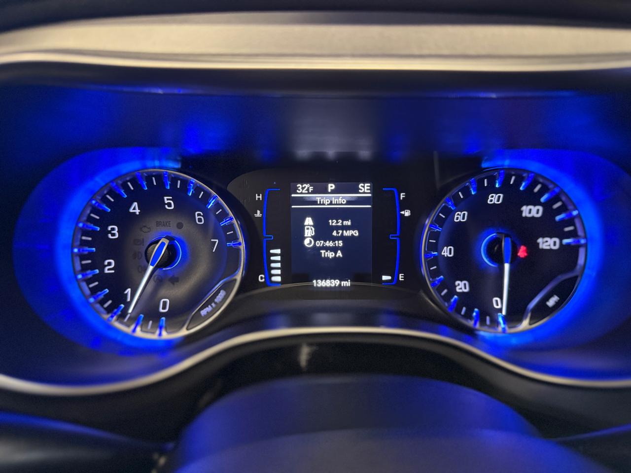 Chrysler Pacifica Touring L FWD 2019