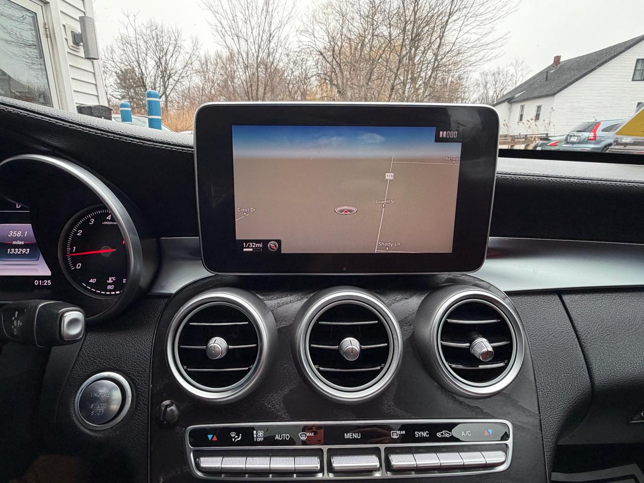 Mercedes-Benz C-Class 4dr Sdn C 300 4MATIC 2015