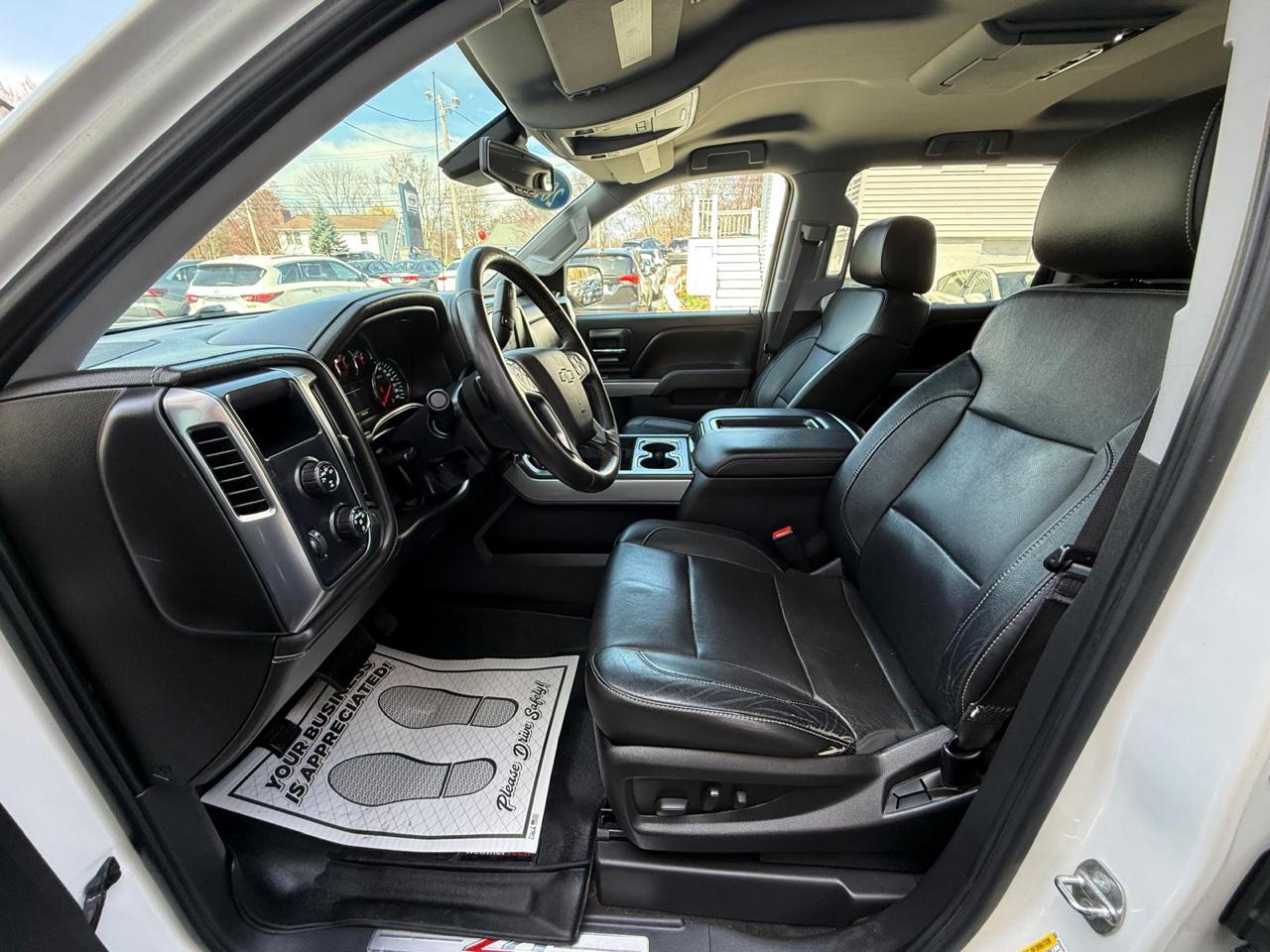 Chevrolet Silverado 1500 4WD Crew Cab 143.5" LTZ w/2LZ 2015