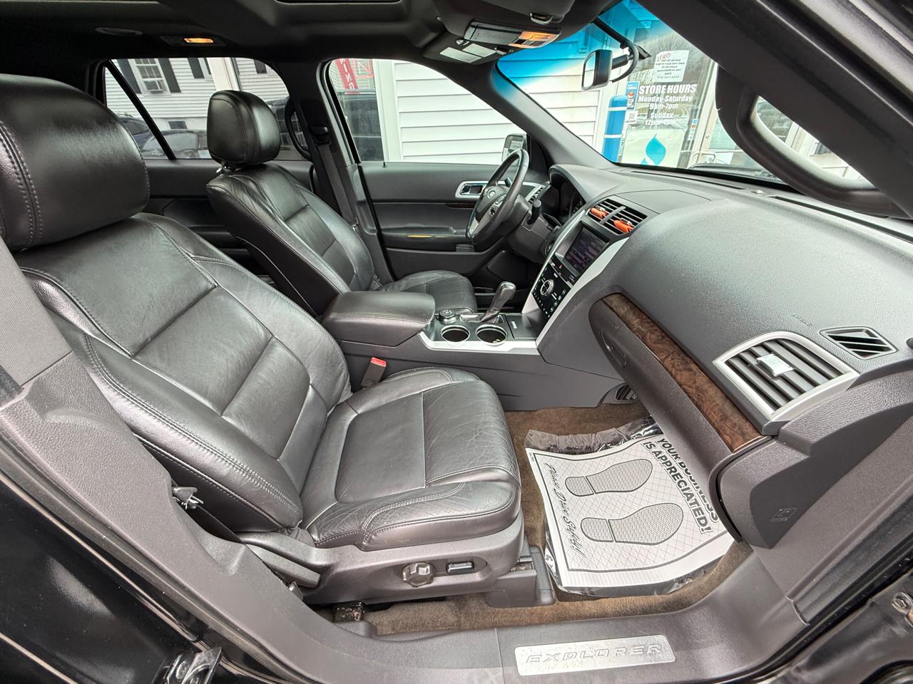 Ford Explorer 4WD 4dr Limited 2013