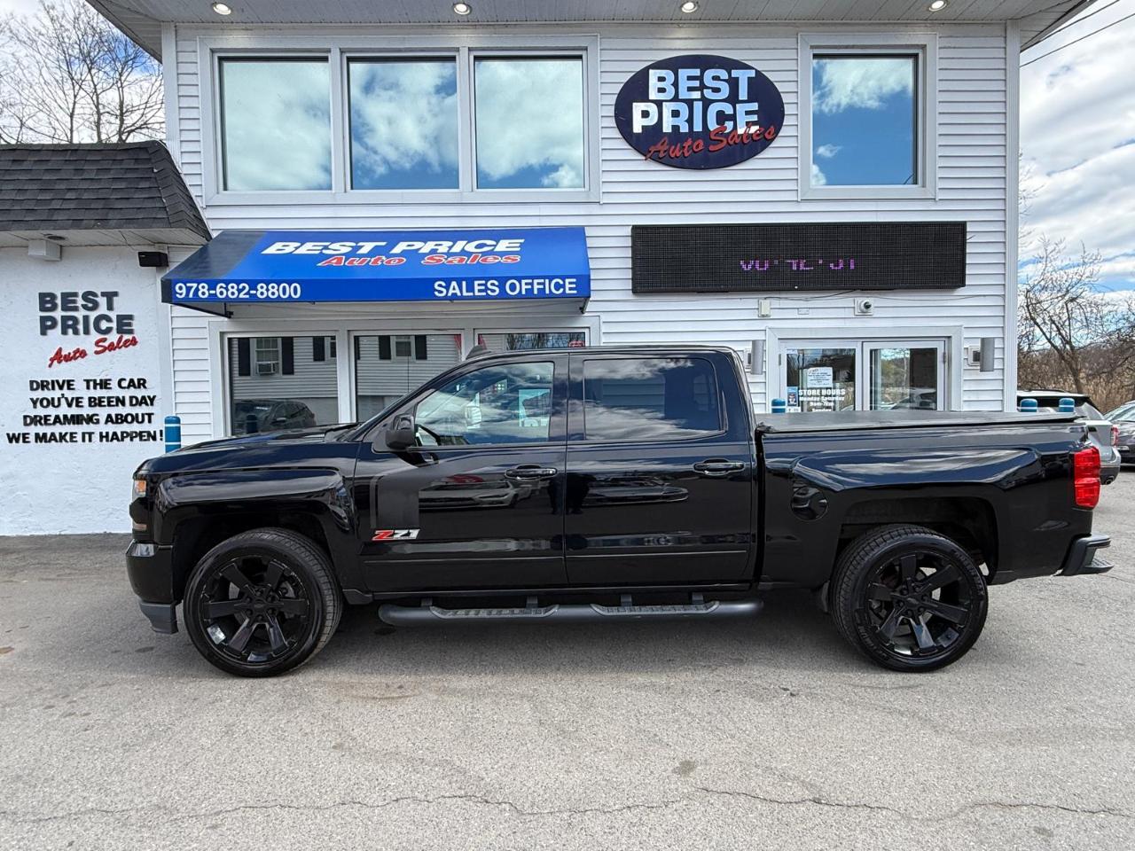 Chevrolet Silverado 1500 4WD Crew Cab 143.5" LT w/2LT 2018