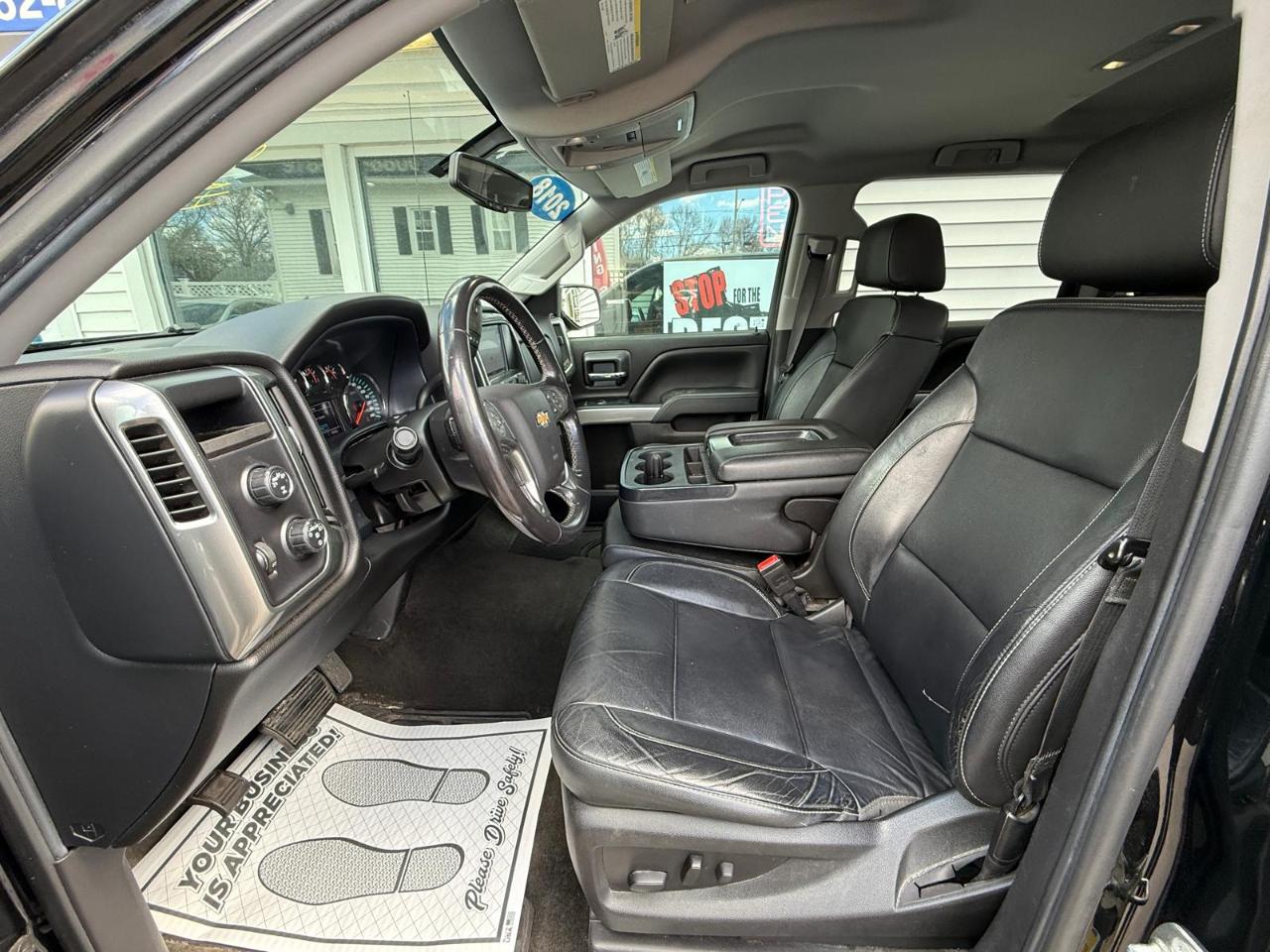 Chevrolet Silverado 1500 4WD Crew Cab 143.5" LT w/2LT 2018
