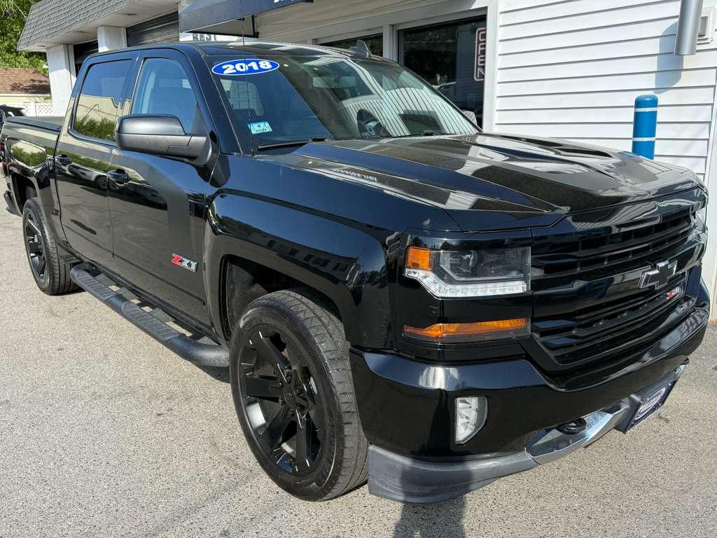 Chevrolet Silverado 1500 4WD Crew Cab 143.5" LT w/2LT 2018
