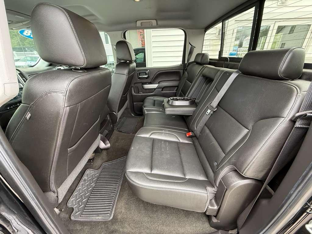 Chevrolet Silverado 1500 4WD Crew Cab 143.5" LT w/2LT 2018