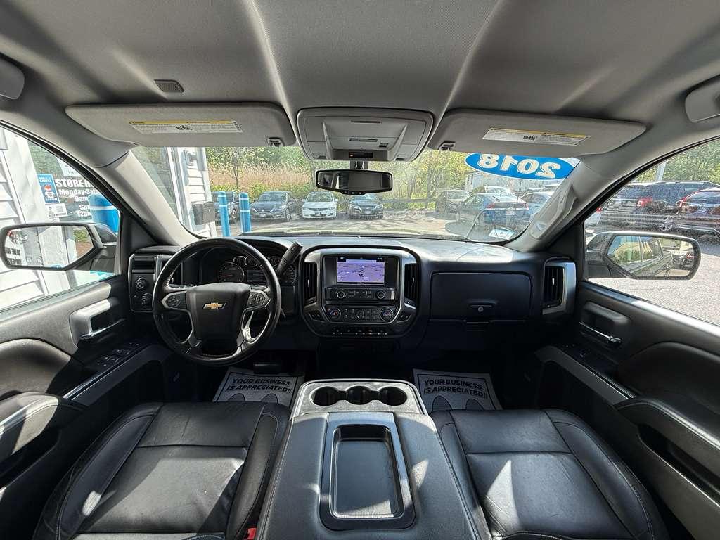 Chevrolet Silverado 1500 4WD Crew Cab 143.5" LT w/2LT 2018