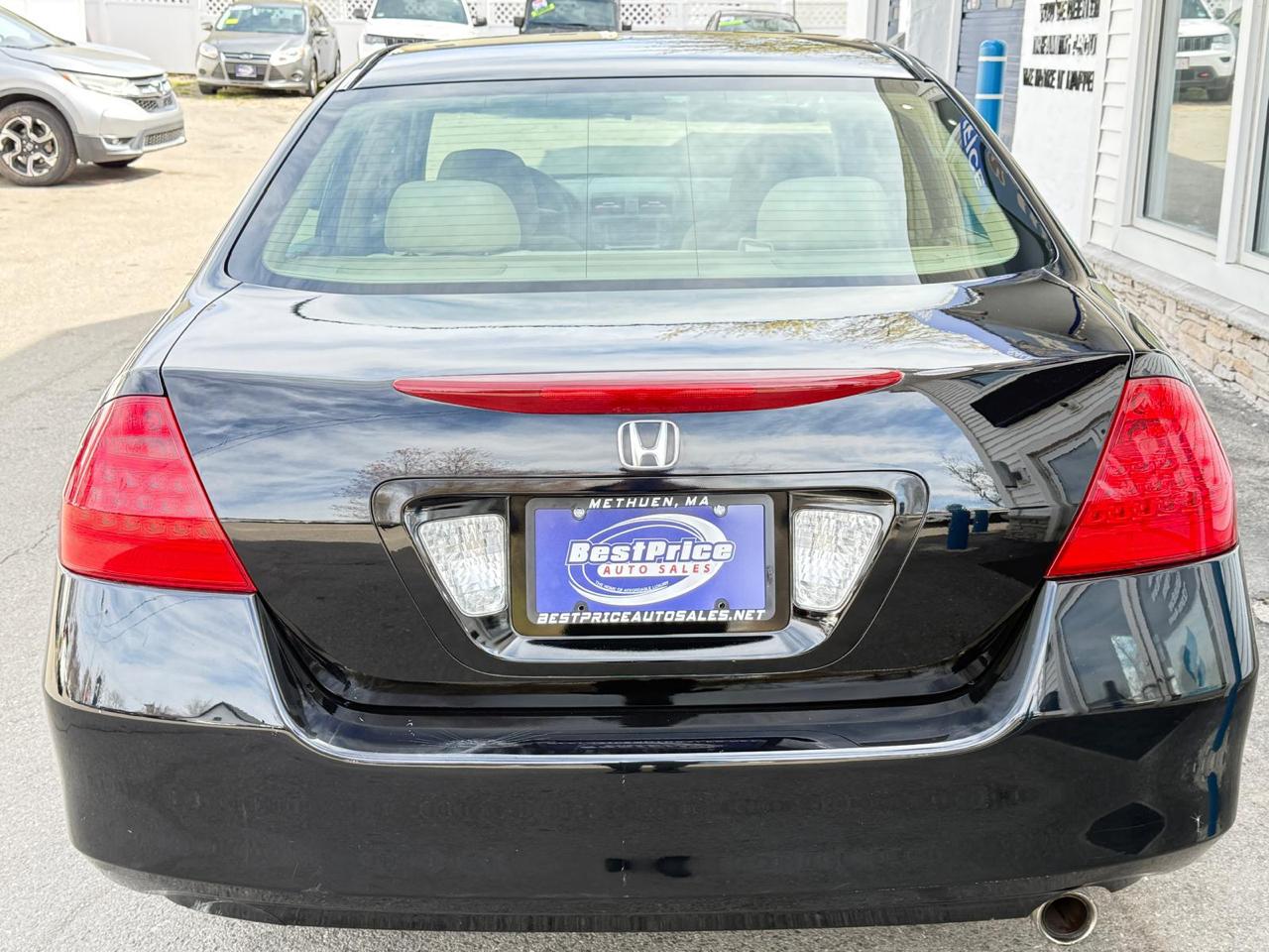 Honda Accord Sdn EX-L AT with NAVI 2006