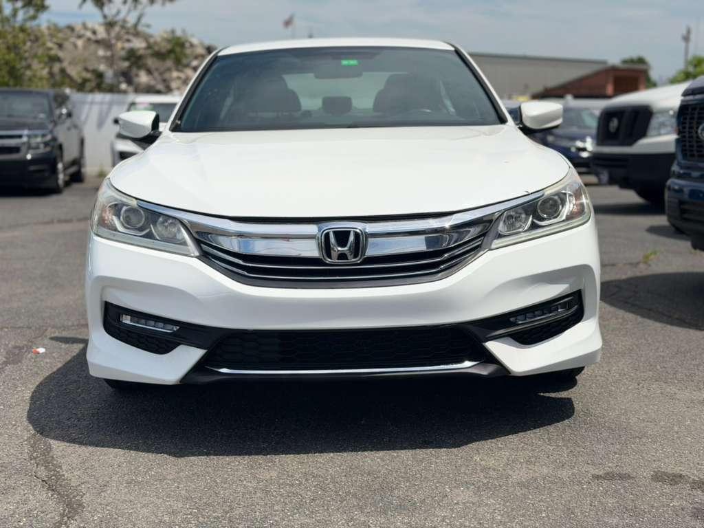 Honda Accord Sedan Sport SE CVT 2017