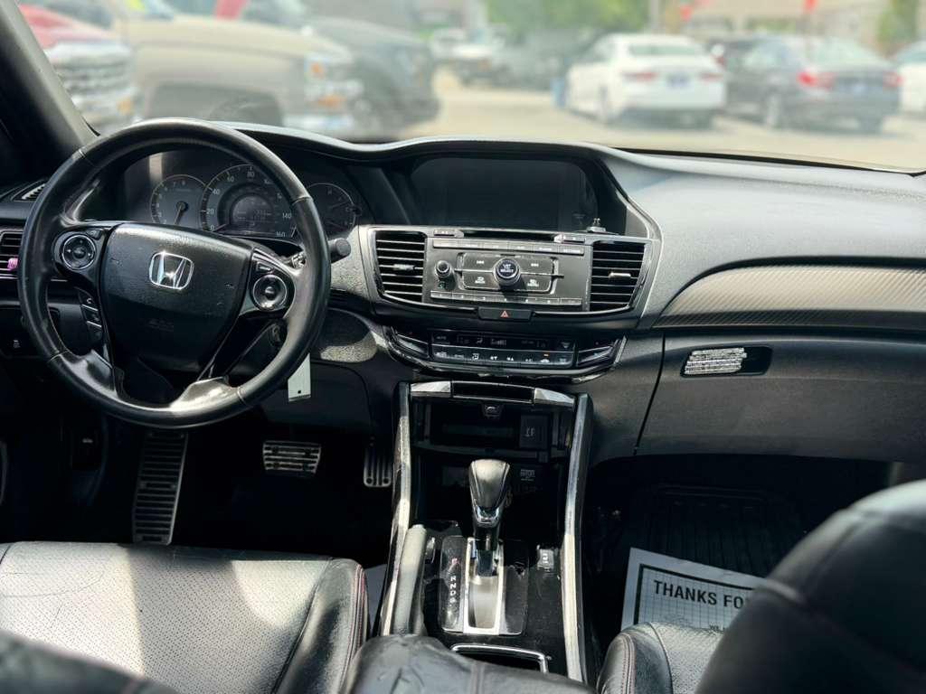 Honda Accord Sedan Sport SE CVT 2017