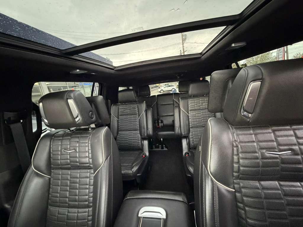 Cadillac Escalade ESV 4WD 4dr Sport Platinum 2023