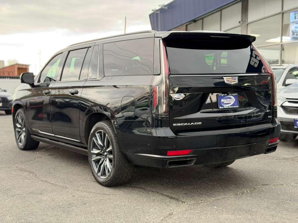 Cadillac Escalade ESV 4WD 4dr Sport Platinum 2023