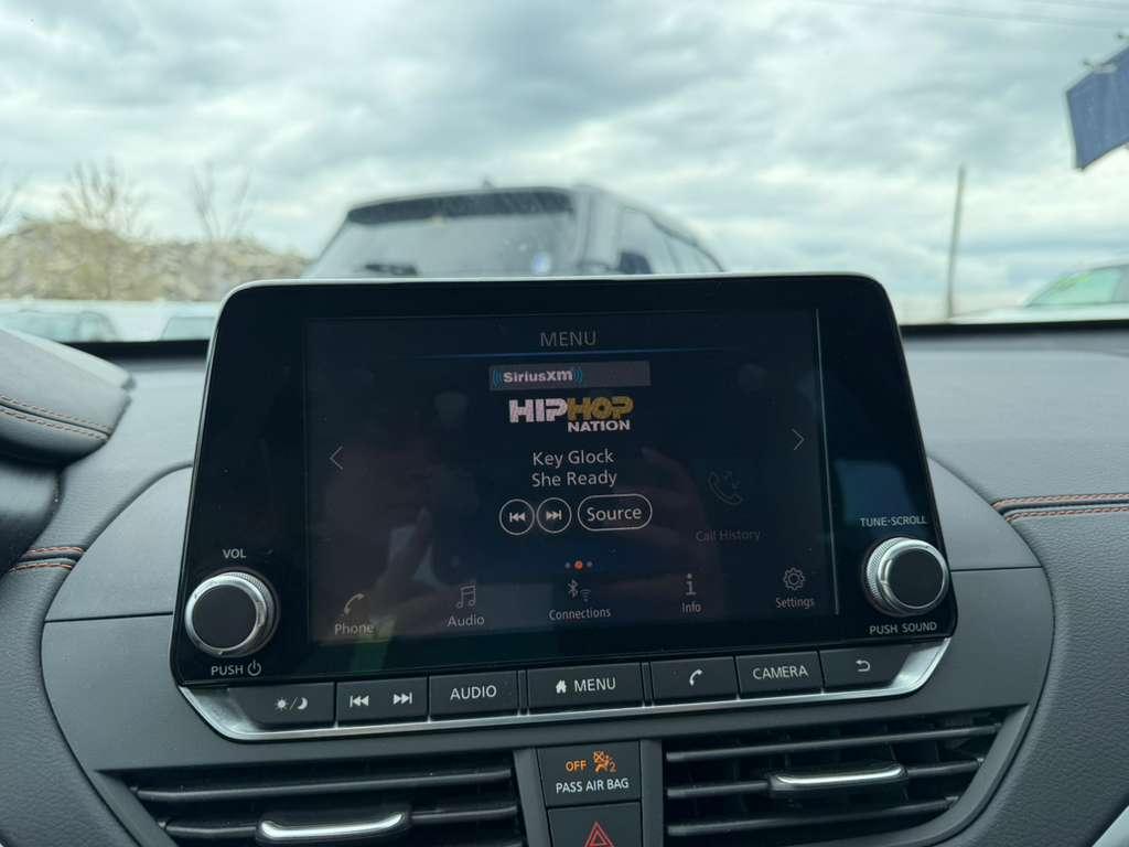 Nissan Altima 2.5 SR AWD Sedan 2020