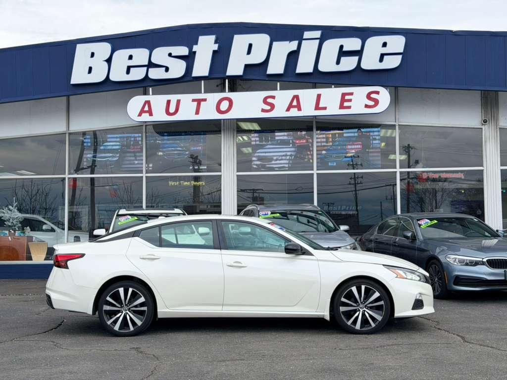 Nissan Altima 2.5 SR AWD Sedan 2020